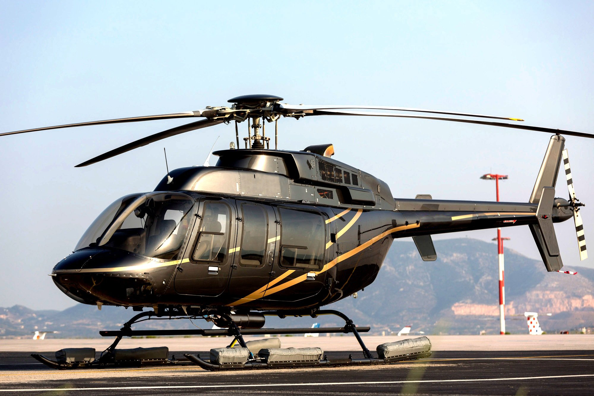 Bell 407